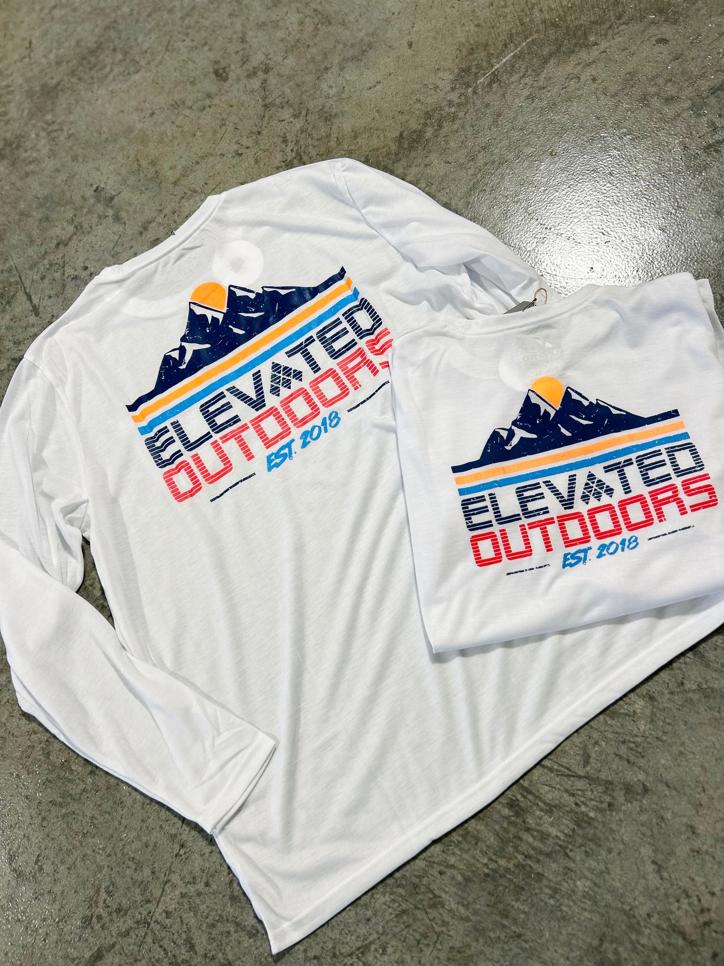 mount retro jr, white | elevated outdoors