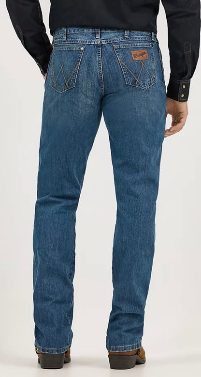 retro relaxed fit bootcut jean, true blue | wrangler