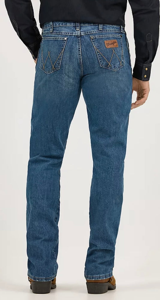 retro relaxed fit bootcut jean, true blue | wrangler